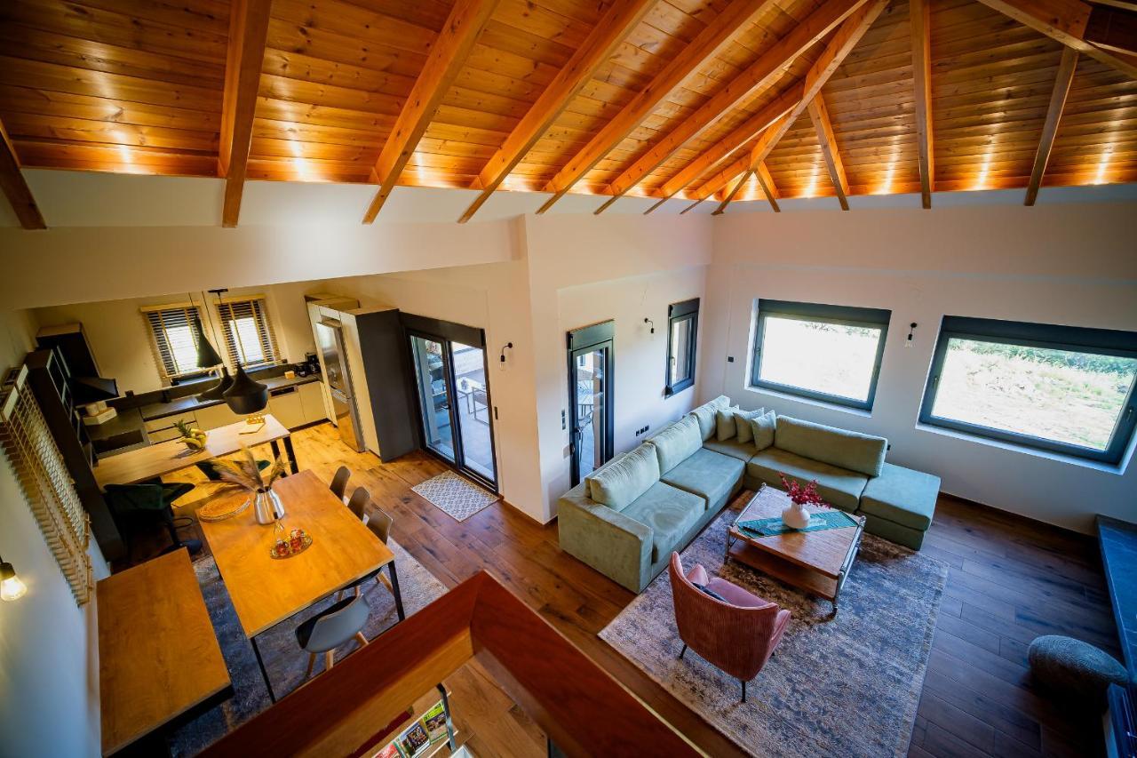 Villa De Vino อิโออันนินา ภายนอก รูปภาพ